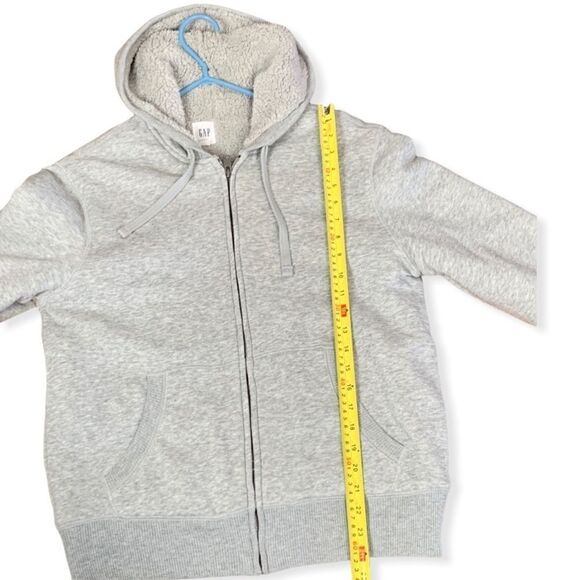 GAP Sherpa Sweater - Picture 9 of 9